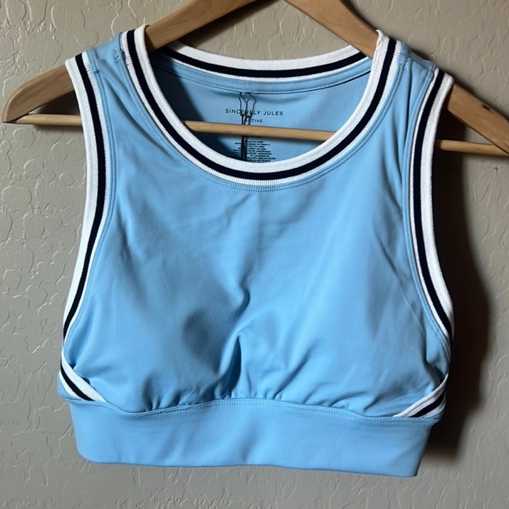 Sincerely Jules sleeveless active shelf bra crop top size L